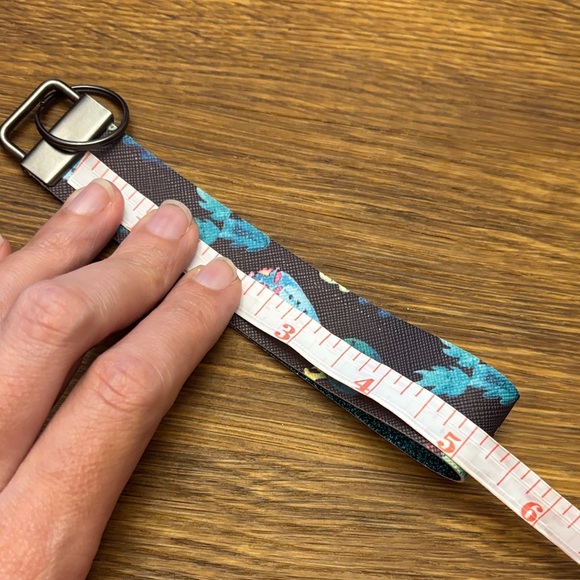 Cactus Pattern Key Holder - Picture 4 of 5